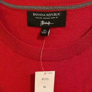 Mens XL red Banana Republic sweater NWT